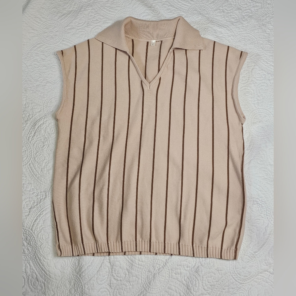 Size Lg Sweater, Can Be Worn Alone Or With Shirt Under